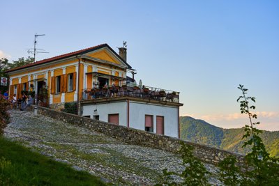 Photo from gallery Sacro Monte di Varese 201807 taken on 2018:07:08 19:33:13 at Lombardy by DrJLT