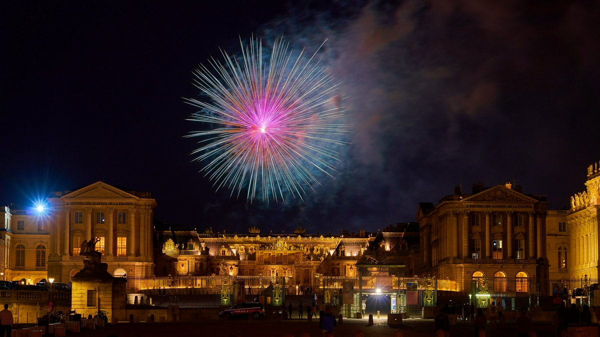 Hero Image for Fireworks @ Versailles [Aug 2021]