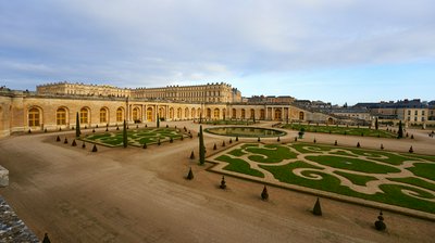 Photo from gallery Versailles [Dec 2021] taken on 2021-12-31 15:22:30 at Versailles by DrJLT