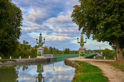 Photo from gallery Briare-le-Canal, Loiret, France in Sept 2020 taken on 2020:09:09 19:06:02 at Briare by DrJLT