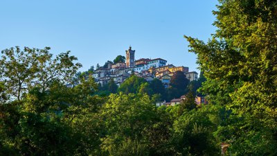 Photo from gallery Sacro Monte di Varese 201807 taken on 2018:07:08 19:55:14 at Lombardy by DrJLT