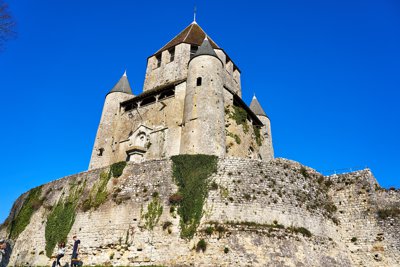 Photo from gallery Provins (Medieval Walls, Flowers, Gardens, and Old Town), Spring 201903 taken on 2019:03:31 16:32:49 at Provins by DrJLT