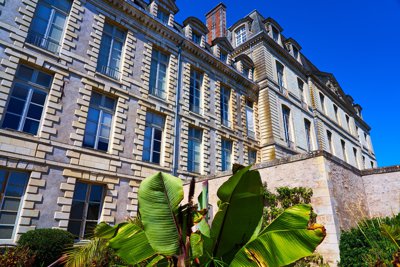 Blois (Loire, Chateau Royal), Summer 201908 #10