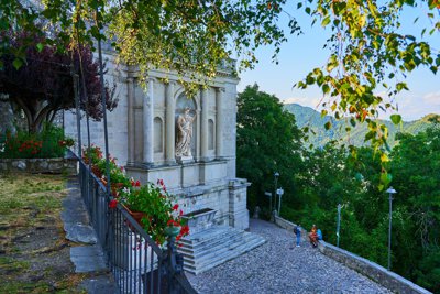 Photo from gallery Sacro Monte di Varese 201807 taken on 2018:07:08 18:47:52 at Lombardy by DrJLT