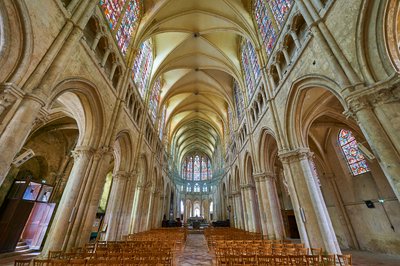 Photo from gallery Chartres [May 2022] taken on 2022-05-16 17:55:19 at Chartres by DrJLT