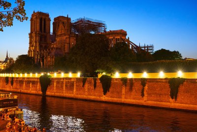 Photo from gallery Paris (Louvre, Seine, Eiffel Tower, Notre-Dame), Summer 201906 taken on 2019:06:29 23:00:28 at Paris by DrJLT
