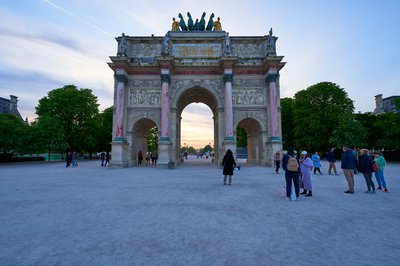 Photo from gallery Paris [Apr 2022] taken on 2022-04-17 20:33:30 at Paris by DrJLT