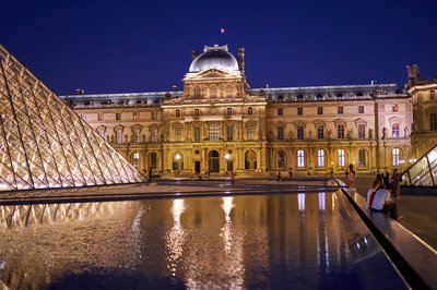 Photo from gallery Paris @ Night [Aug 2021 III] taken on 2021-08-25 21:48:12 at Paris by DrJLT