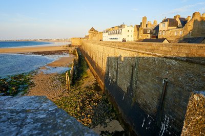 Photo from gallery Saint-Malo [Apr 2022] taken on 2022-04-21 20:09:16 at Saint-Malo by DrJLT