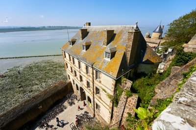 Photo from gallery Mont St Michel [Apr 2022] taken on 2022-04-21 13:08:27 at Mont Saint-Michel by DrJLT