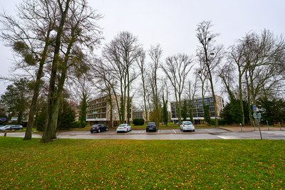 Photo from gallery HEC Paris [Dec 2021] taken on 2021-12-12 15:26:12 at Yvelines by DrJLT
