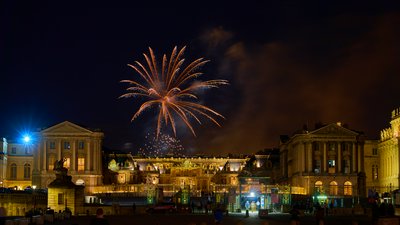 Photo from gallery Fireworks @ Versailles [Aug 2021] taken on 2021-08-21 22:57:43 at Versailles by DrJLT