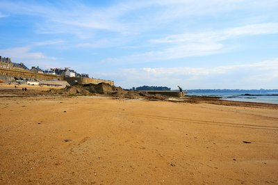 Photo from gallery Saint-Malo [Apr 2022] taken on 2022-04-22 17:46:33 at Saint-Malo by DrJLT