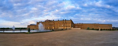 Photo from gallery Versailles (Park, Chateau, Fountain, Swan, Coot), Spring 201905 taken on 2019:05:06 20:07:21 at Versailles by DrJLT