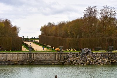 Photo from gallery Versailles (Swans, Chateau, Park) Spring 201903 taken on 2019:03:08 16:36:58 at Versailles by DrJLT