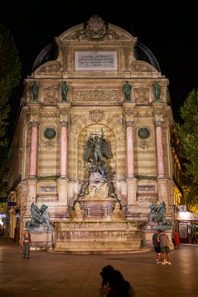 Photo from gallery Paris @ Night August 2021 [Luxembourg, Seine, Notre-Dame] taken on 2021-08-11 22:36:29 at Paris by DrJLT