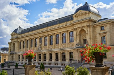 Photo from gallery Jardin des plantes [Paris] Aug 2021 taken on 2021-08-01 17:42:12 at Paris by DrJLT