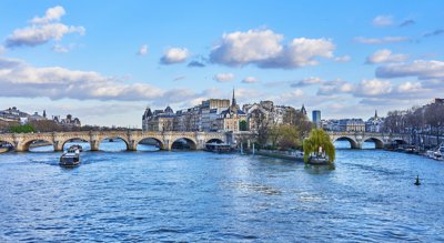 Paris, Saint-Eustache, Louvre, Saint-Germain-l'Auxerrois, Seine River, Notre-Dame, and Hotel de Ville Spring 201903 #11