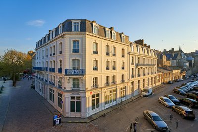 Photo from gallery Saint-Malo [Apr 2022] taken on 2022-04-21 20:05:14 at Saint-Malo by DrJLT