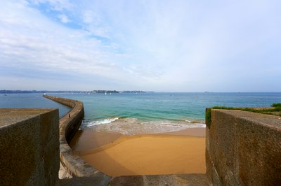 Photo from gallery Saint-Malo [Apr 2022] taken on 2022-04-22 10:30:43 at Saint-Malo by DrJLT